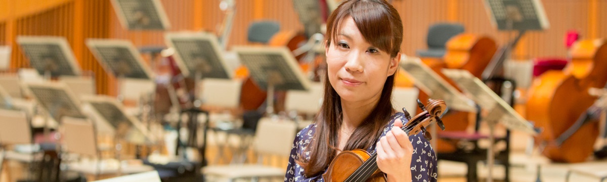 每天夏天，全世界的年輕音樂家都趕往北海道並聚集在PMF。札幌交響樂團 小提琴演奏家 富田麻衣子
