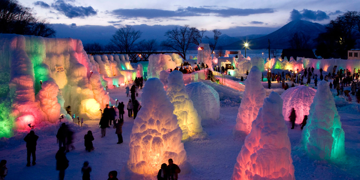 Chitose and Lake Shikotsu Ice Festival