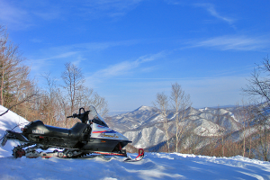 Snowmobile on one of Japan’s largest mountain courses