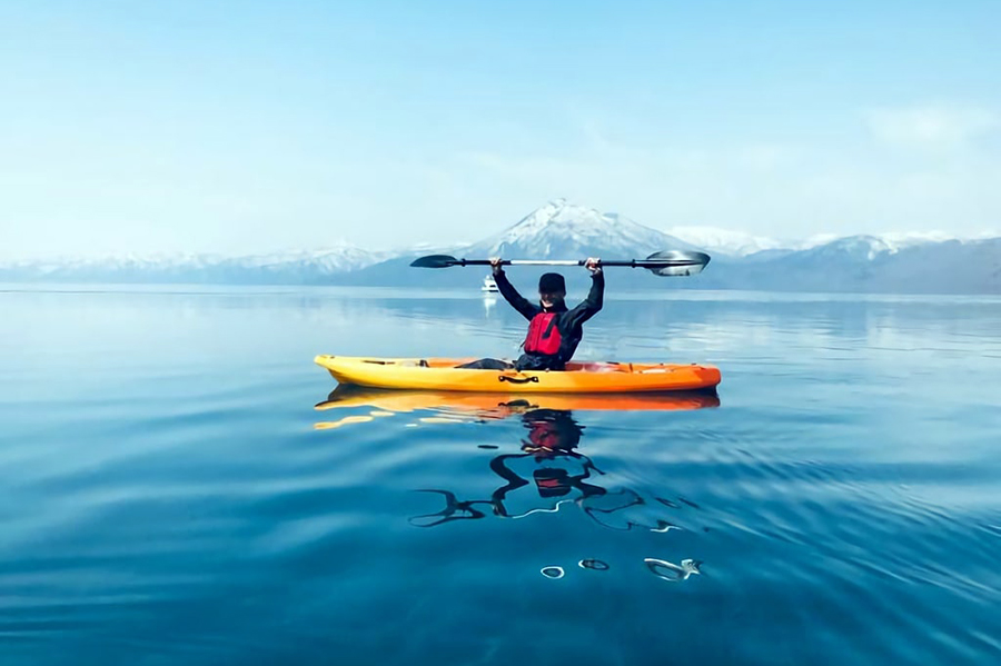 Clear Kayaking Experience at Lake Shikotsu